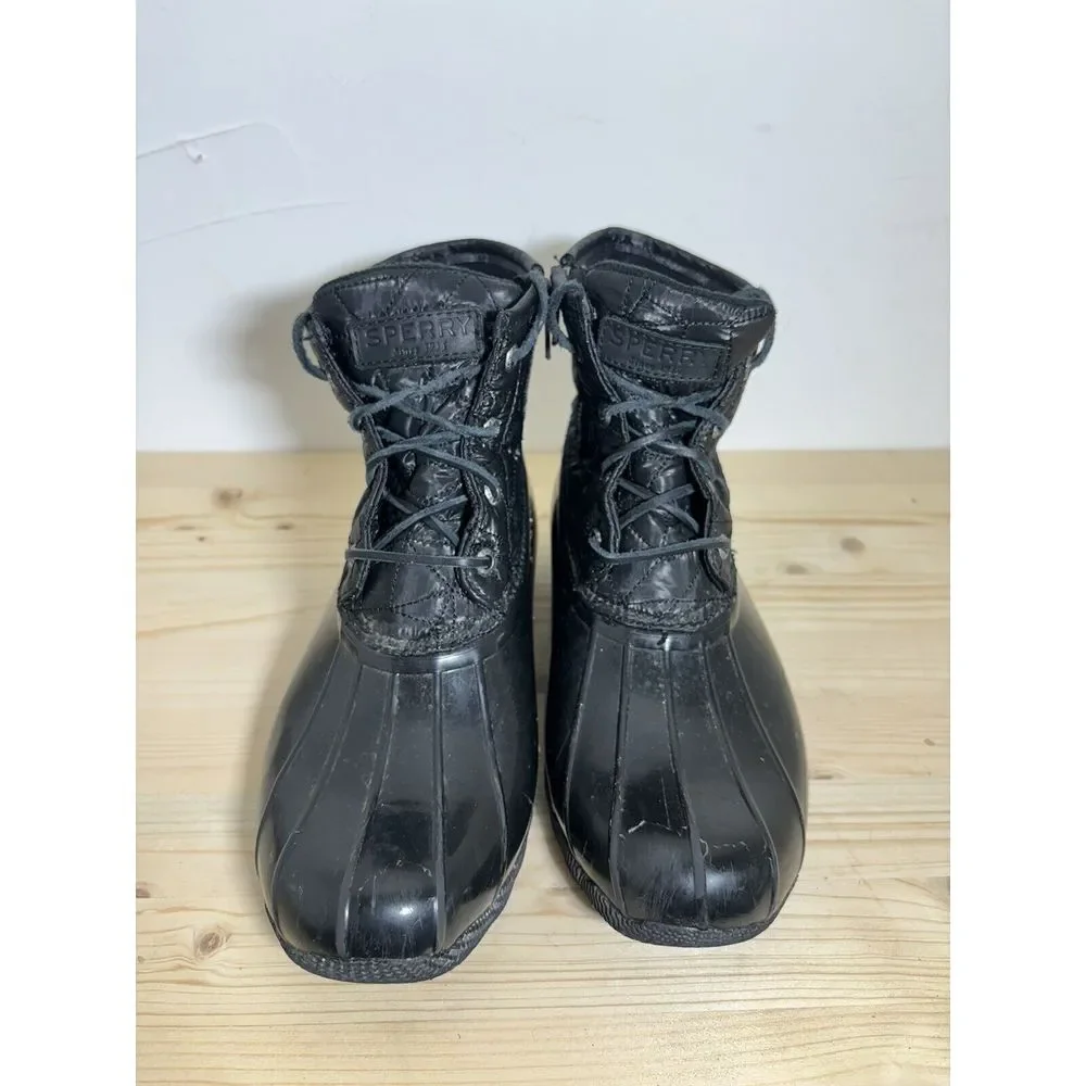 Sperry Saltwater Quilted‎ Duck Boot Women's Size 9 Black U11